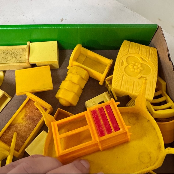 Yellow and Blue Kids Toy Set dollhouse furniture miniatures vintage - Picture 10 of 15